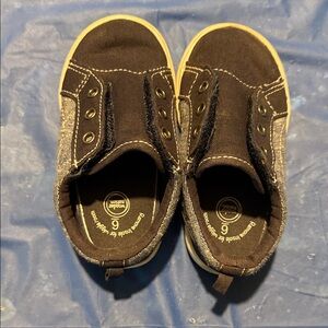 Wonder Nation Black and Gray Kids Sneakers